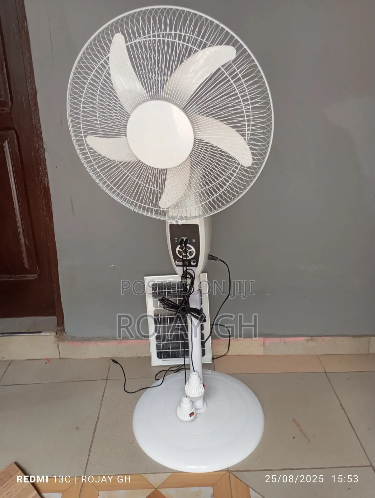 Rechargeable Fan With Solar Panel , 2 Exta Bulbs, Usb Slot Remote