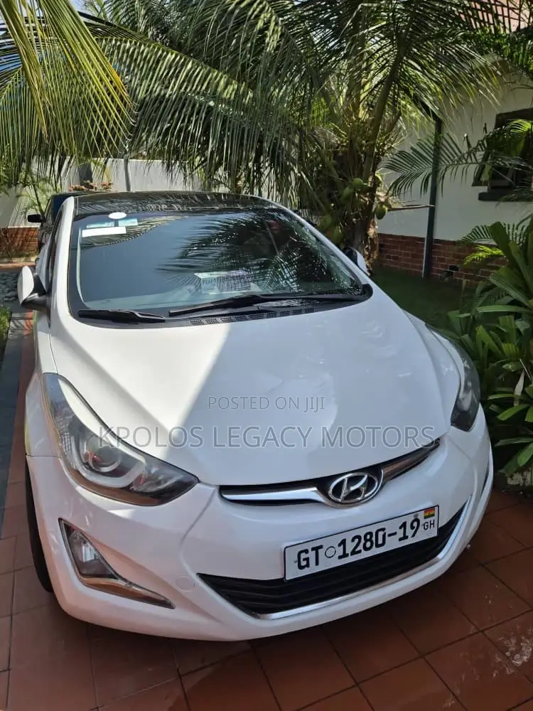 Hyundai Avante 2015 White
