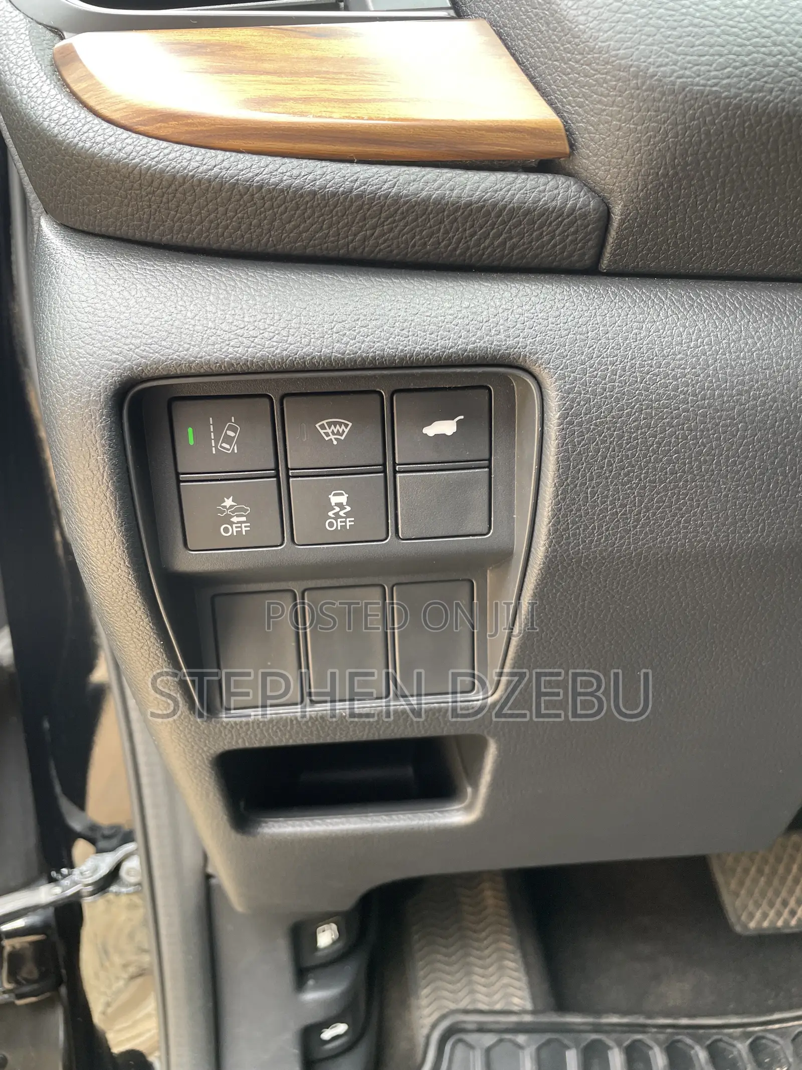 Honda CR-V Touring 4dr SUV AWD (1.5L 4cyl CVT) 2017 Black