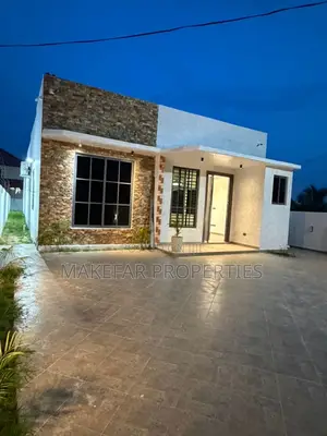 3bdrm House in Lake Side Estate for sale