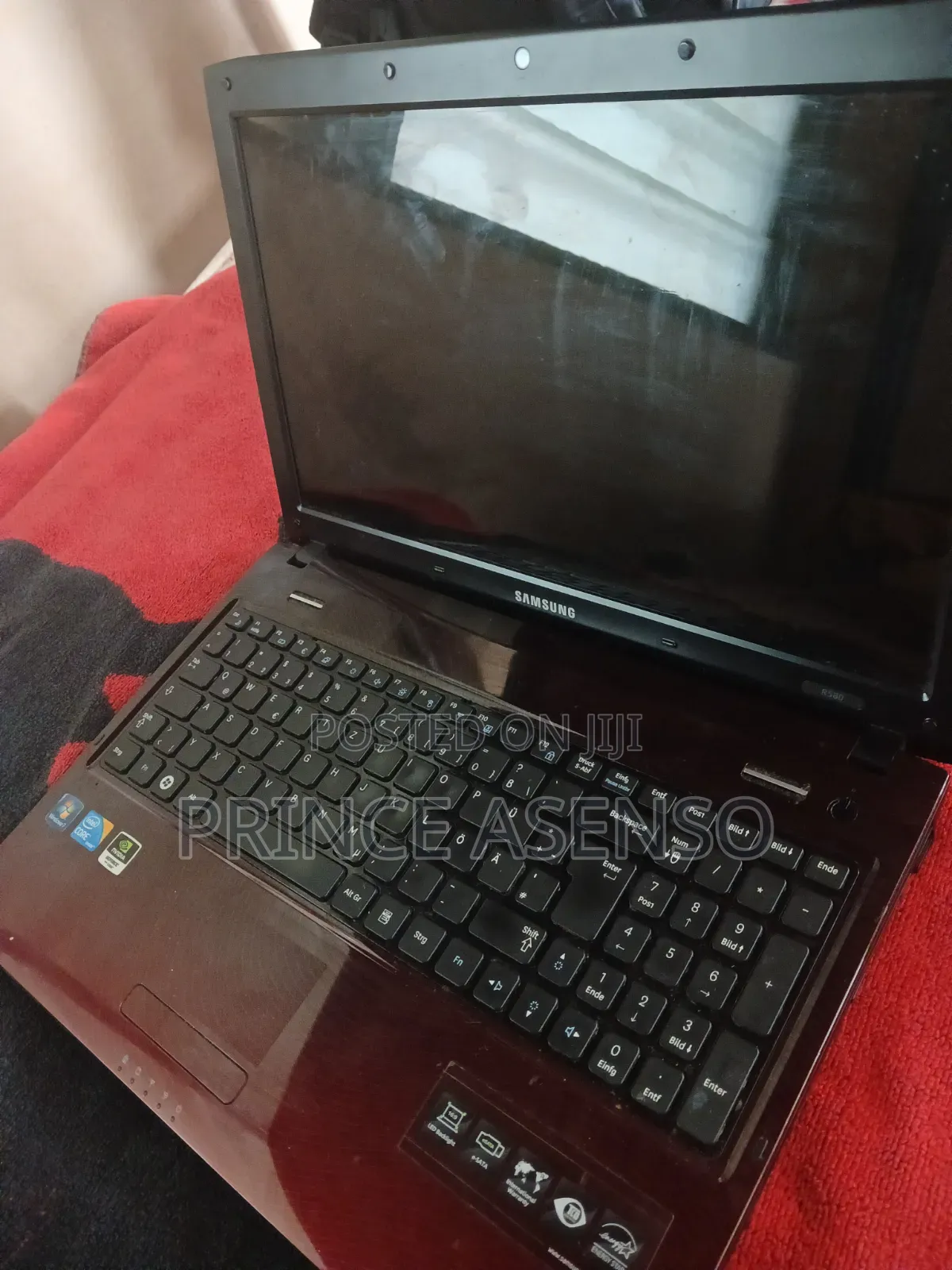 New Laptop Samsung R580 4GB Intel Core i3 SSD 500GB
