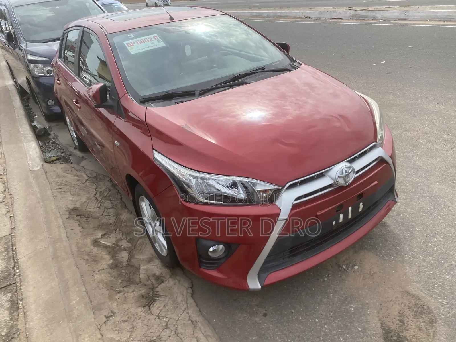 Toyota Yaris 2016 Red
