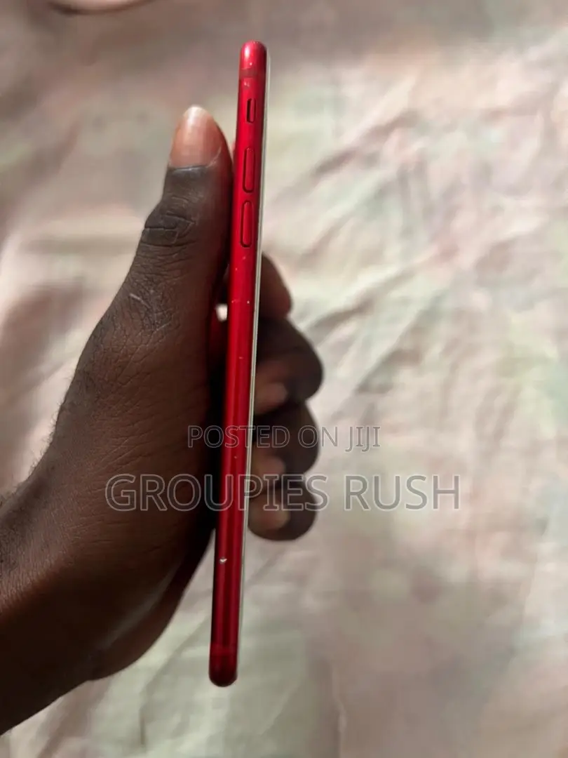 Apple iPhone 7 Plus 128 GB Red