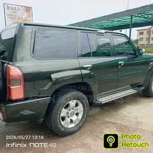 Nissan Patrol 2017 Black