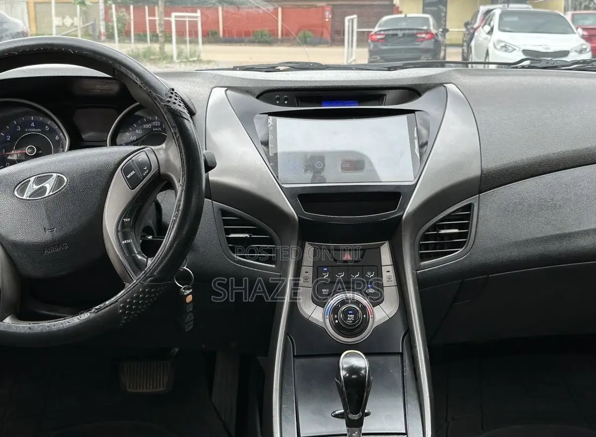 Hyundai Elantra 2013 Blue