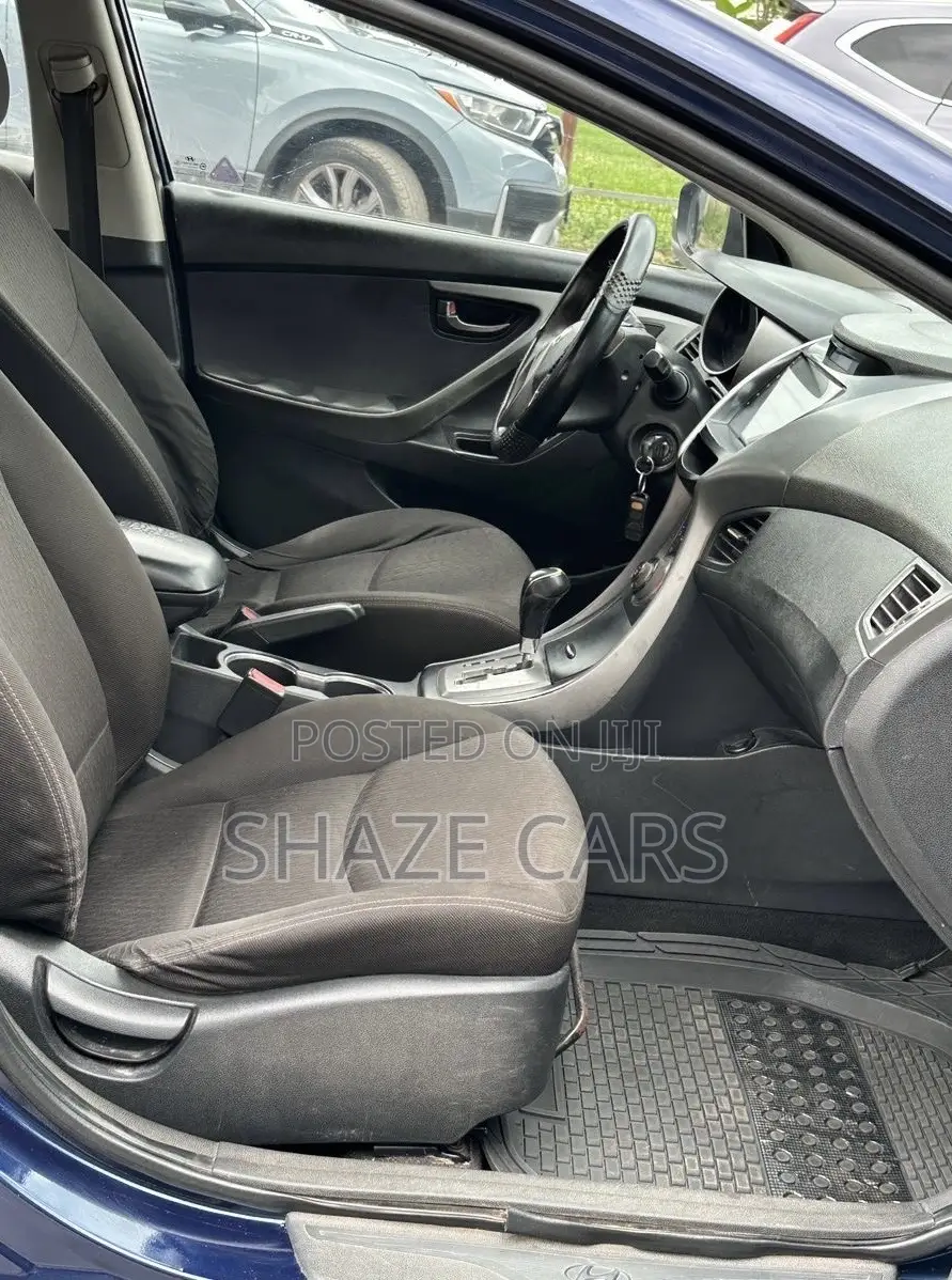 Hyundai Elantra 2013 Blue