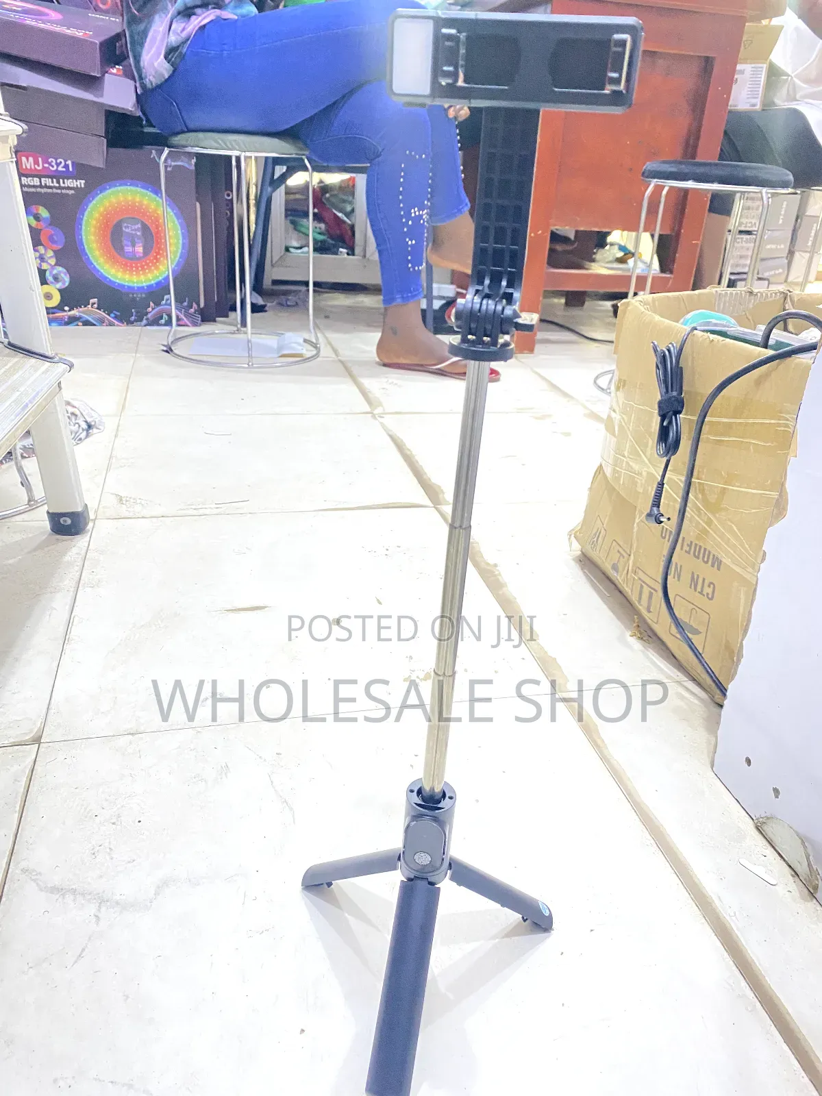 Mini Selfie Stick Stand