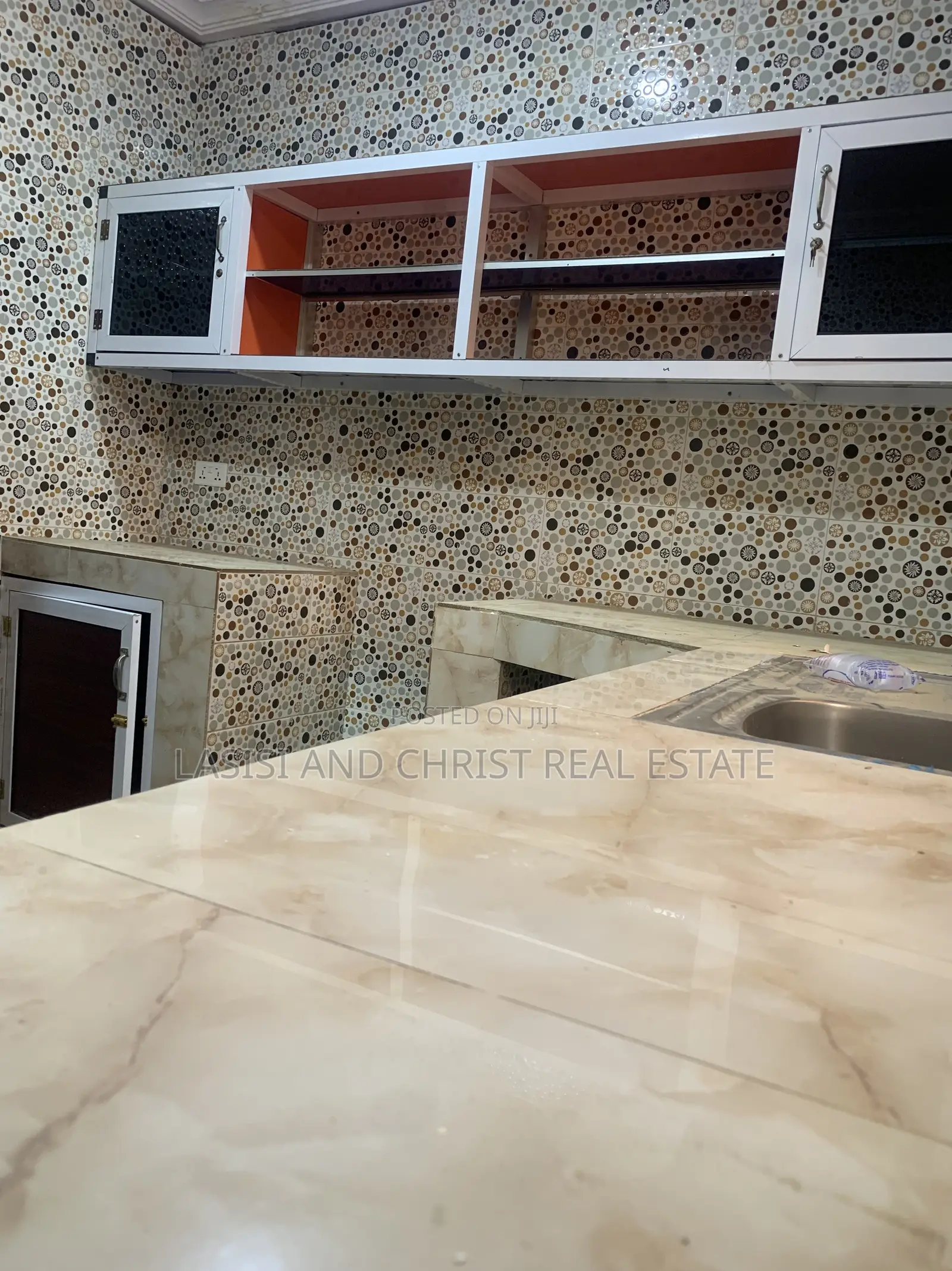 2bdrm Apartment in Lasisi And Christ, Amasaman for rent
