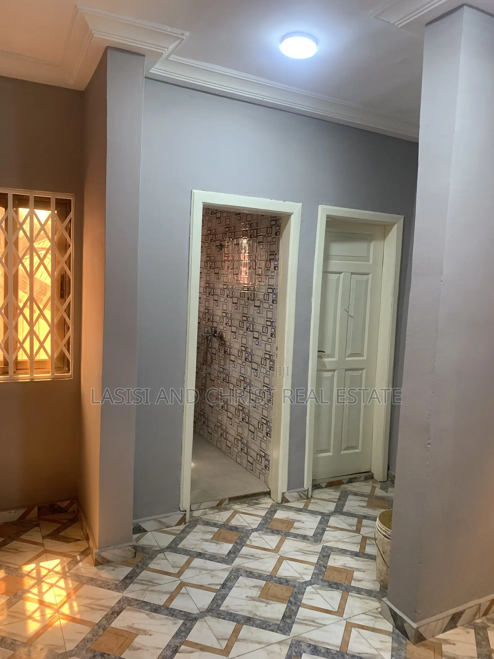 2bdrm Apartment in Lasisi And Christ, Amasaman for rent