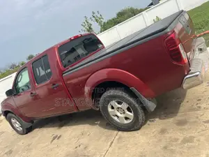 Nissan Frontier Crew Cab Nismo 4x4 2008 Brown