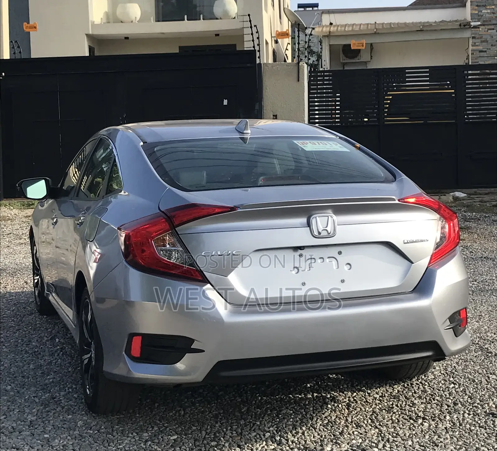 Honda Civic Touring 4dr Sedan (1.5L 4cyl) 2016 Silver