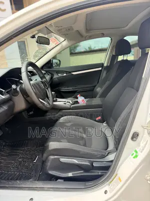 Honda Civic LX 4dr Sedan (2.0L 4cyl) 2016 White