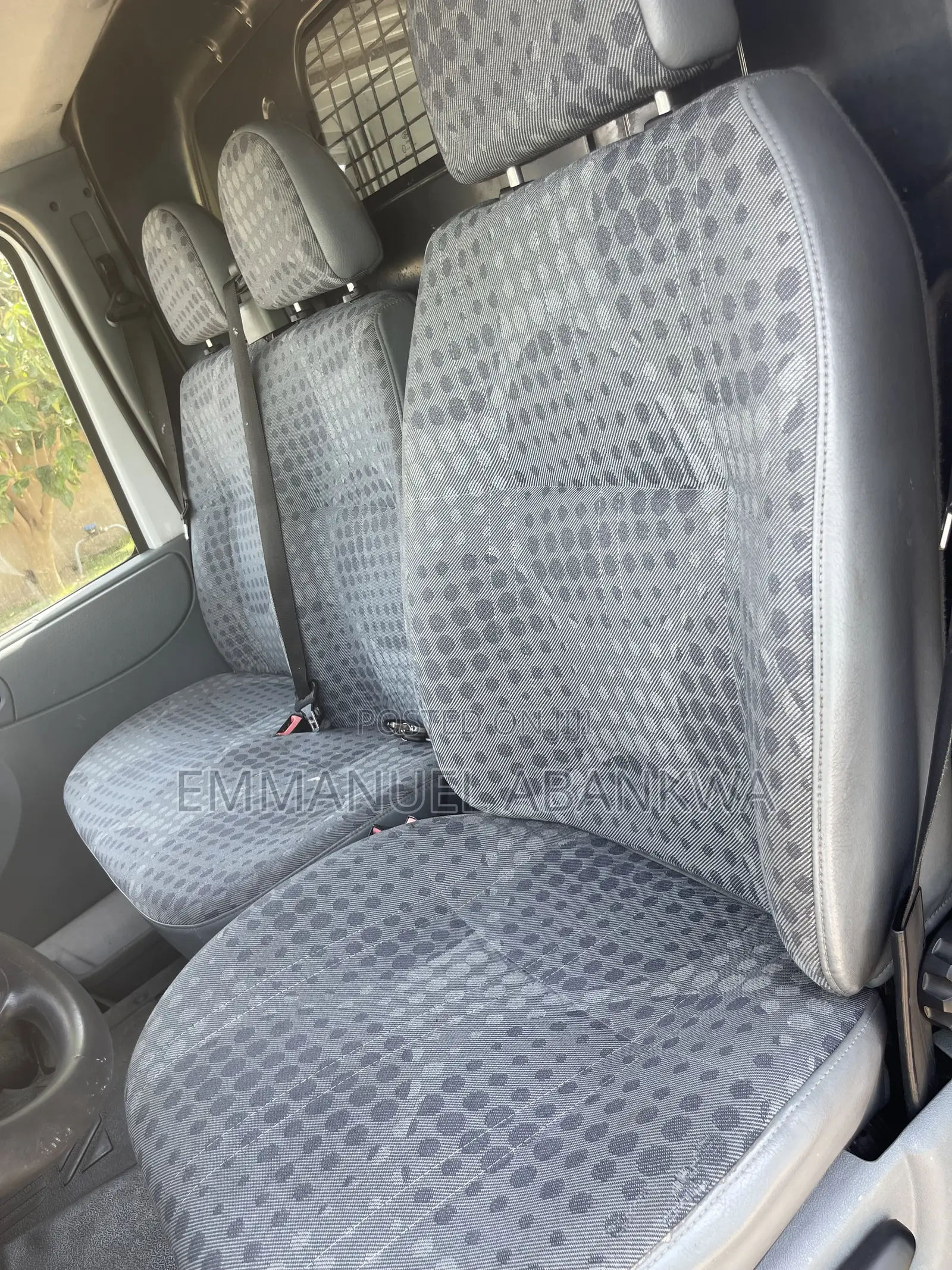 Ford Transit 2010 Blue