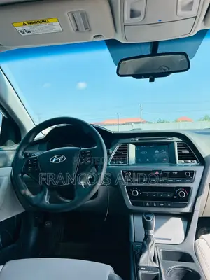 Hyundai Sonata Sport Sedan FWD (2.4L 4cyl 6A) 2017 White
