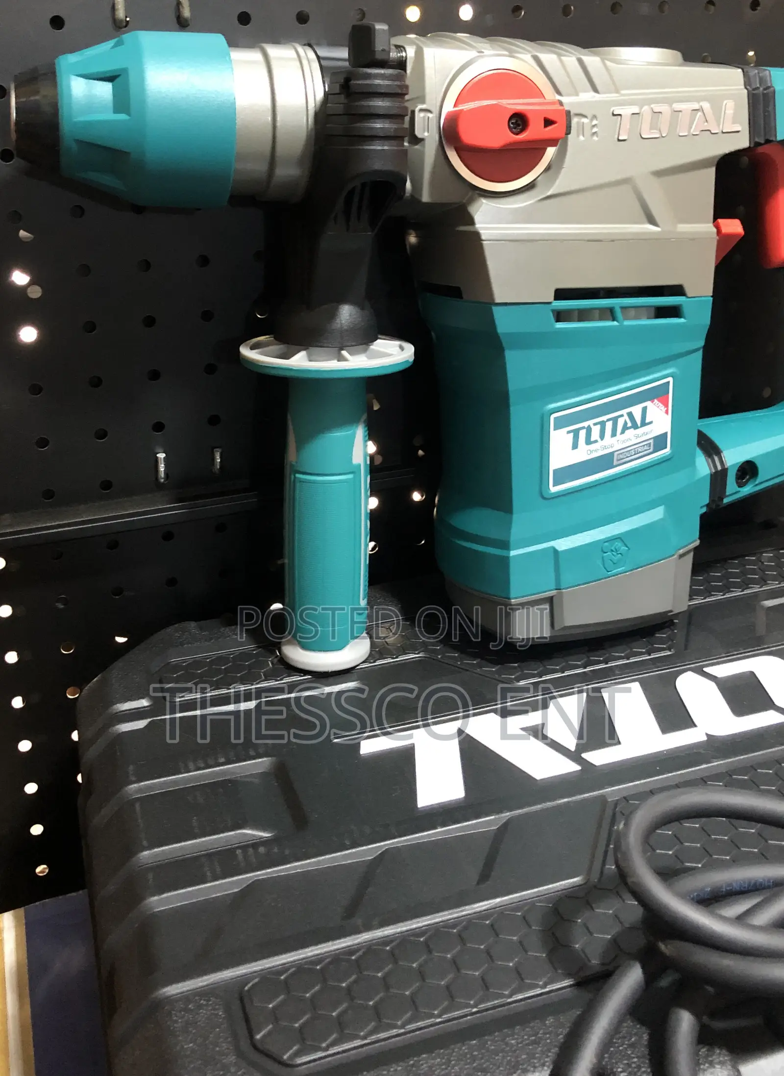 Total Rotary Hammer Drill 1800w