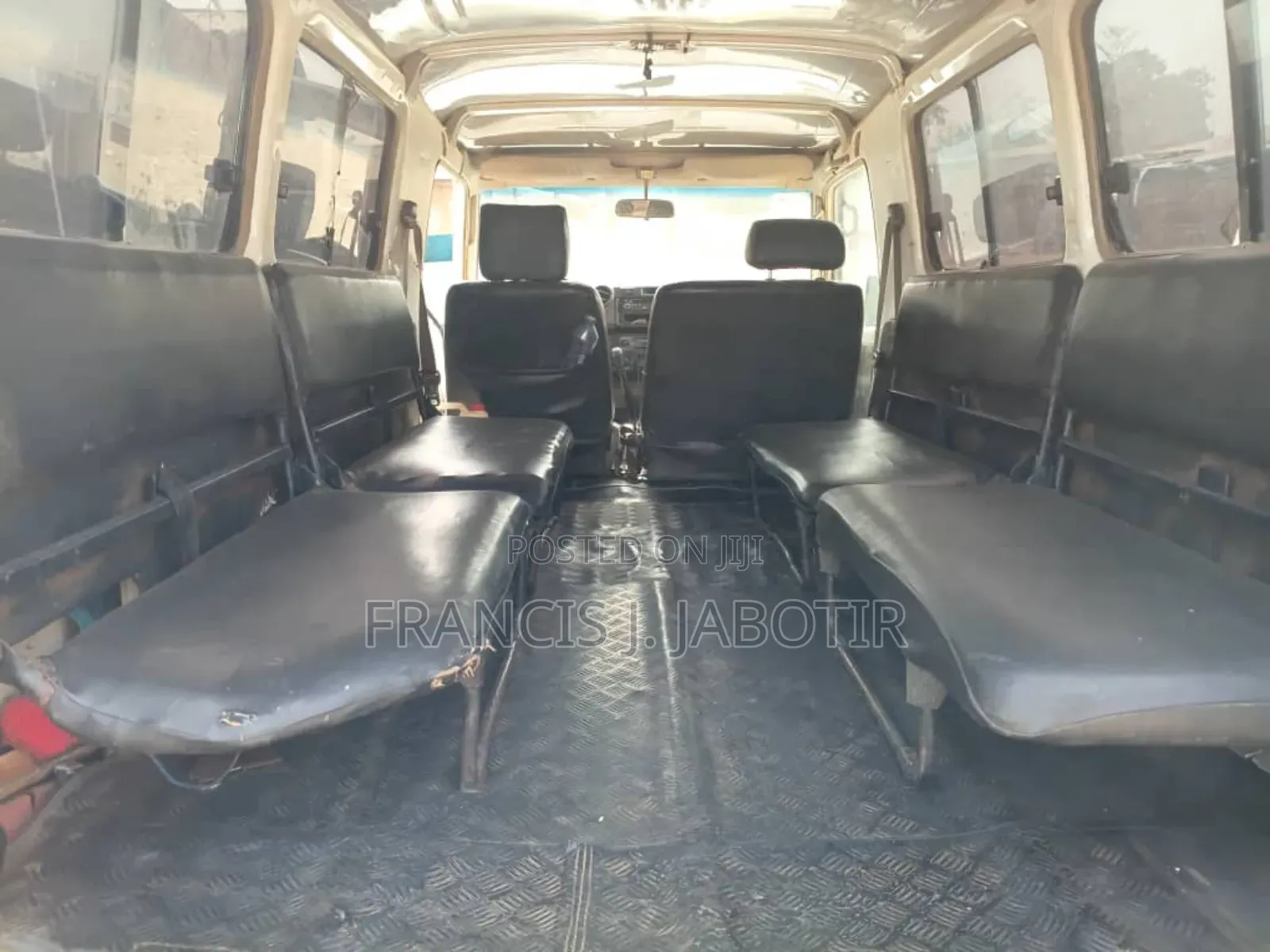 Toyota Land Cruiser 2011 White