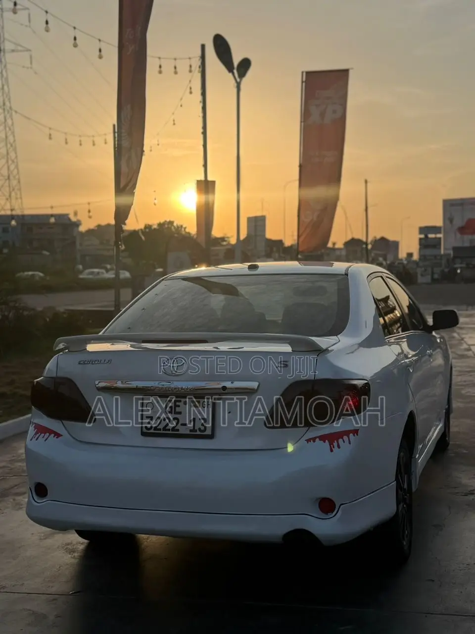 Toyota Corolla 2010 White