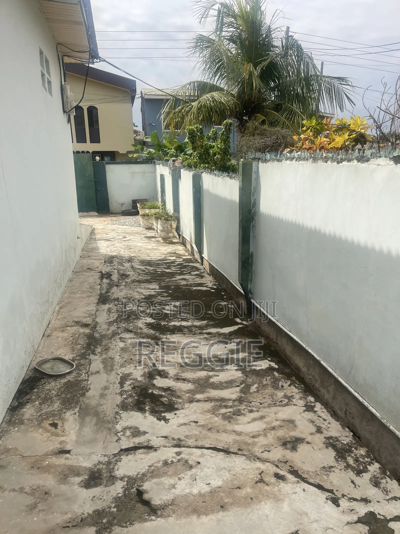 Furnished 5bdrm House in Mallam Onyinase for sale