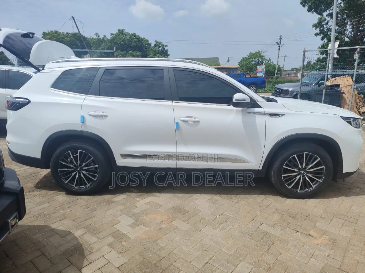 Chery Tiggo 8 2023 White