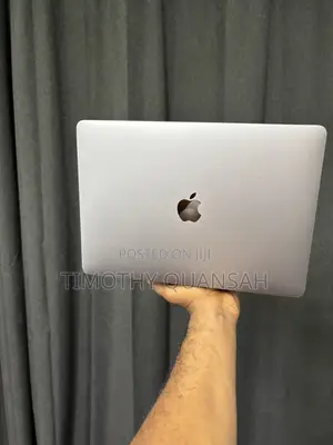 Laptop Apple MacBook Pro 2018 8GB Intel Core i5 SSHD (Hybrid) 256GB