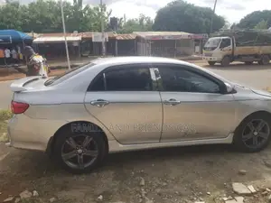 Toyota Corolla 2009 Silver
