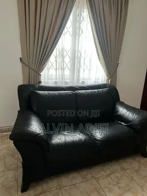 2 in 1 Black Leather Couch
