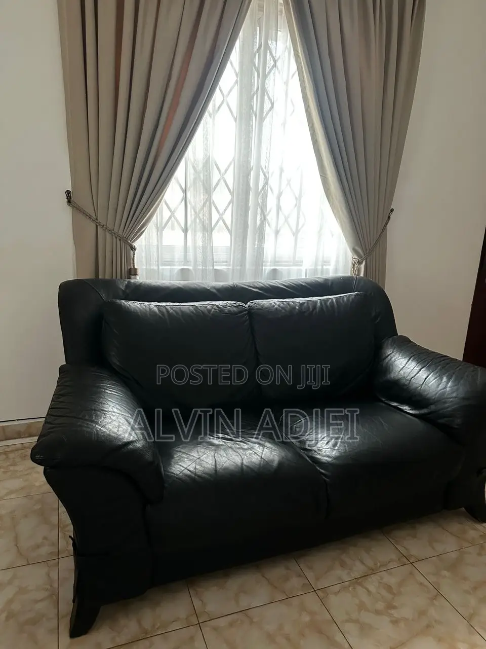 2 in 1 Black Leather Couch