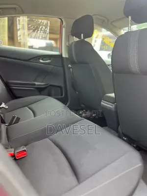 Honda Civic 2019 Red