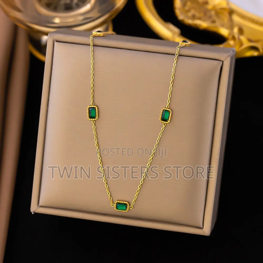 Ladies Necklace