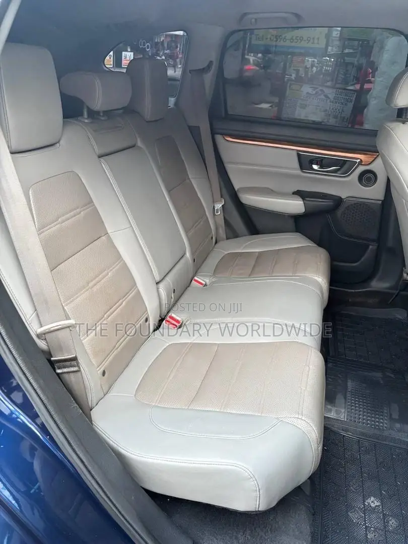 Honda CR-V Touring AWD 2019 Blue