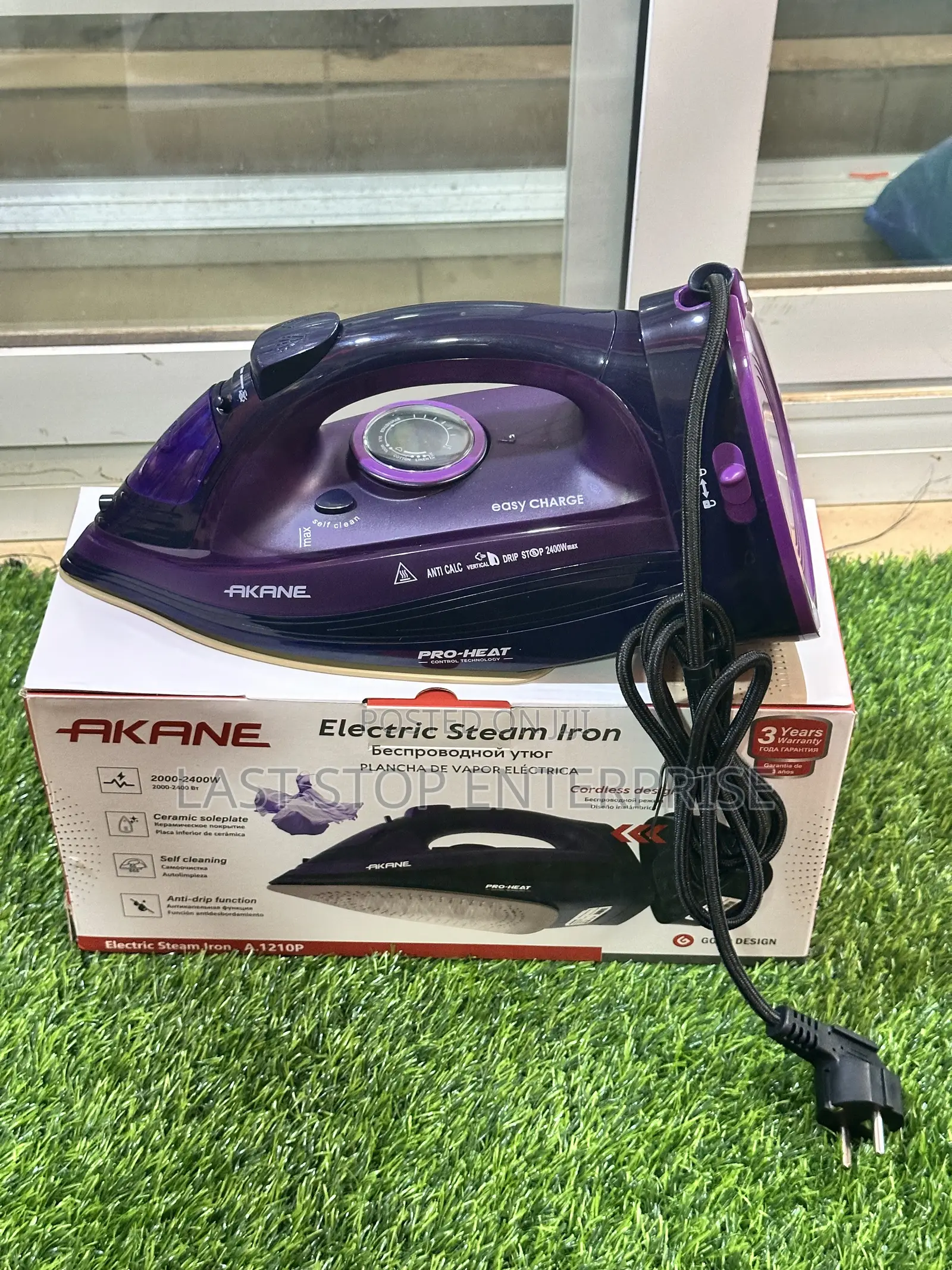 Original Detachable Akane Steam Iron