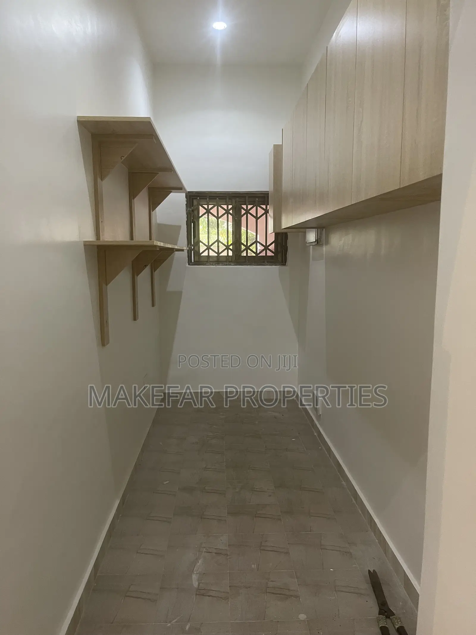 2bdrm Apartment in American House for rent