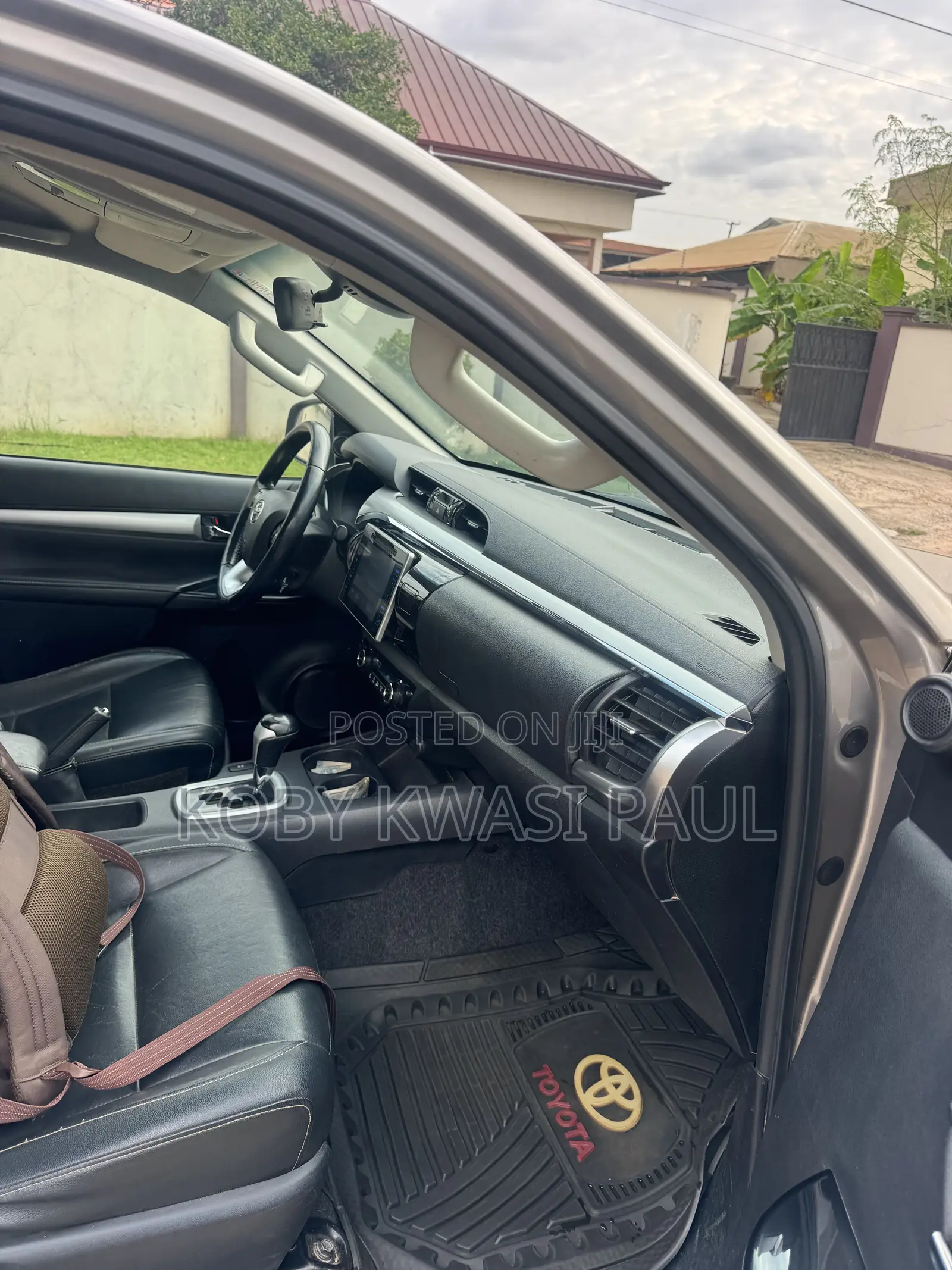 Toyota Hilux Revo Double Cab Deisel 2.4 AWD 2019 Gray