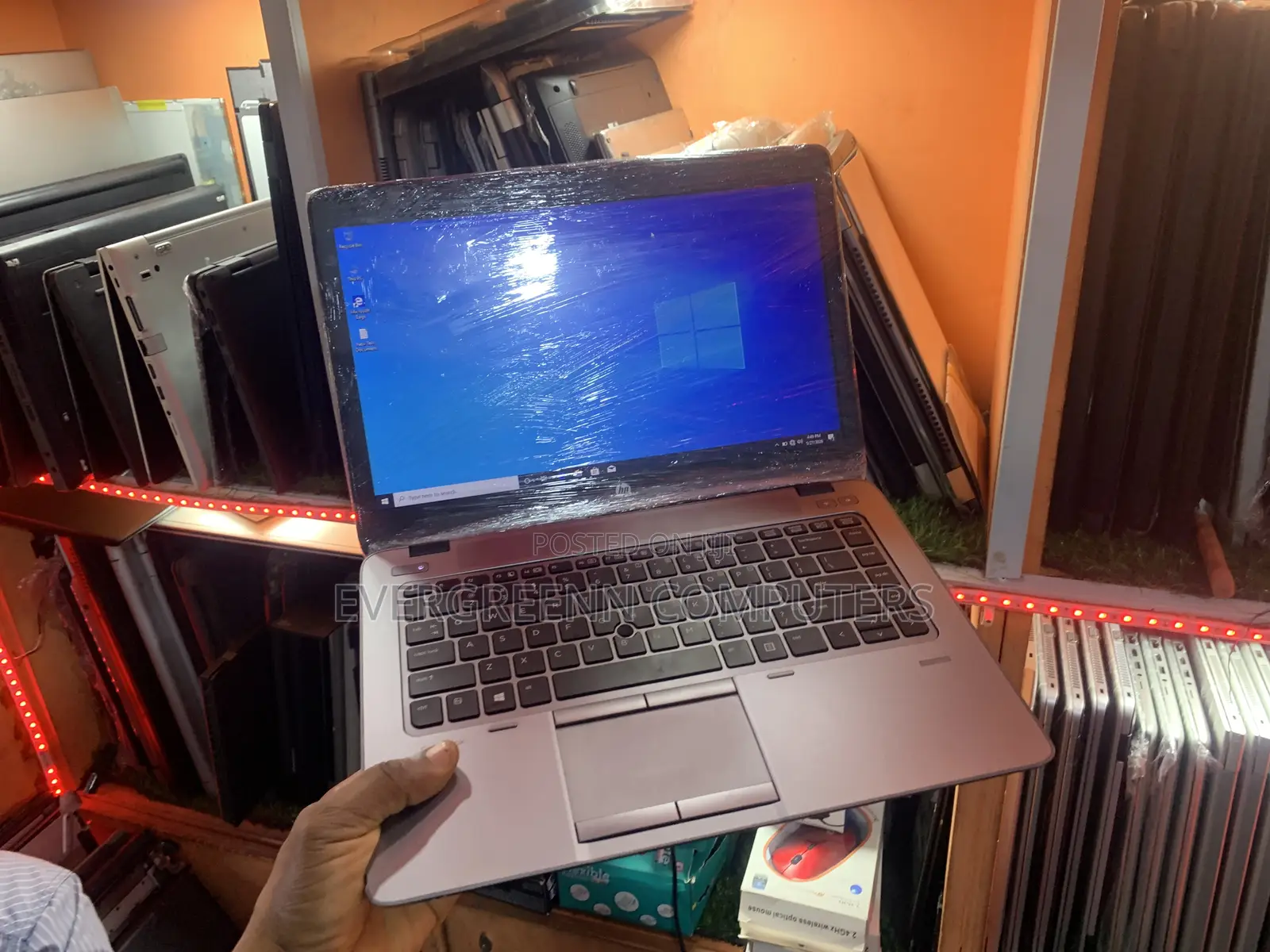 Laptop HP EliteBook 840 G2 8GB AMD A6 HDD 250GB