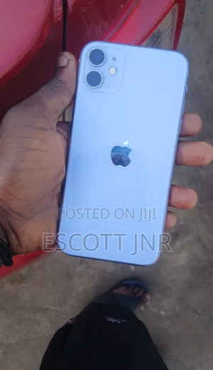 Apple iPhone 11 64 GB Purple