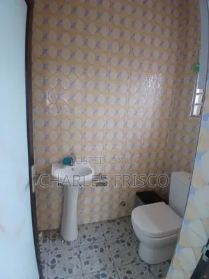 2bdrm Apartment in American House for rent