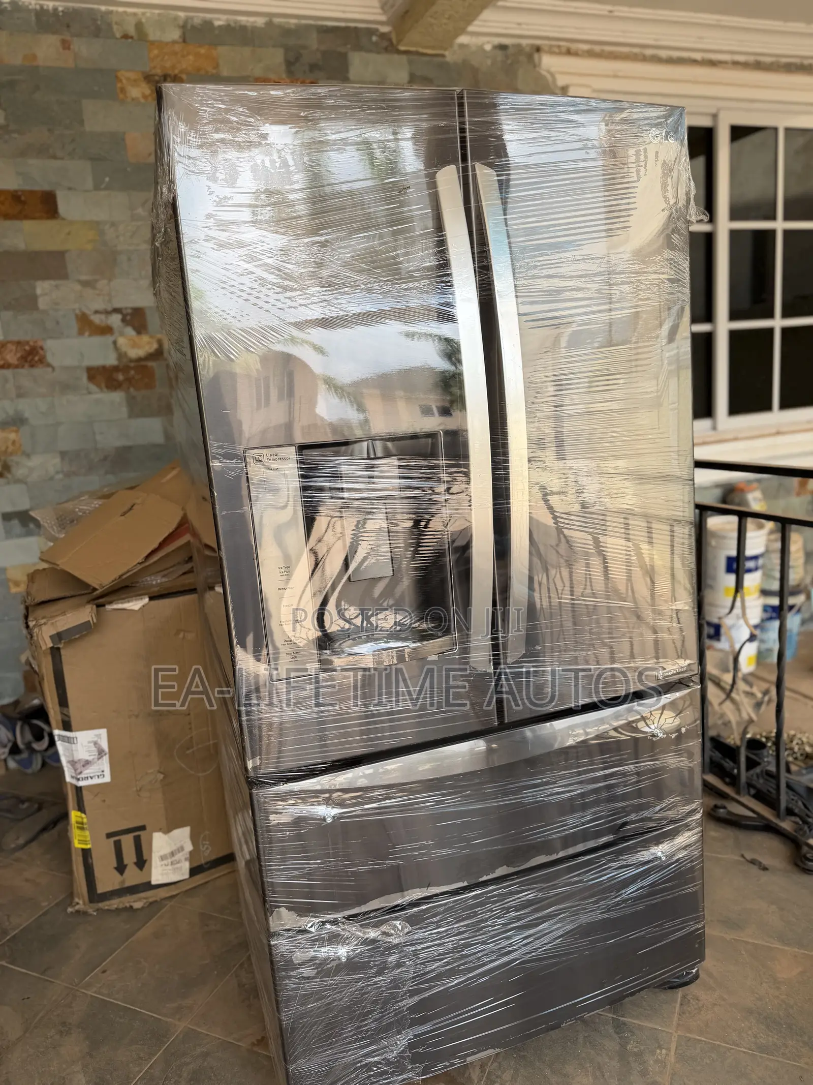 Lg - 4 Door French Door Refrigerator ( Used )