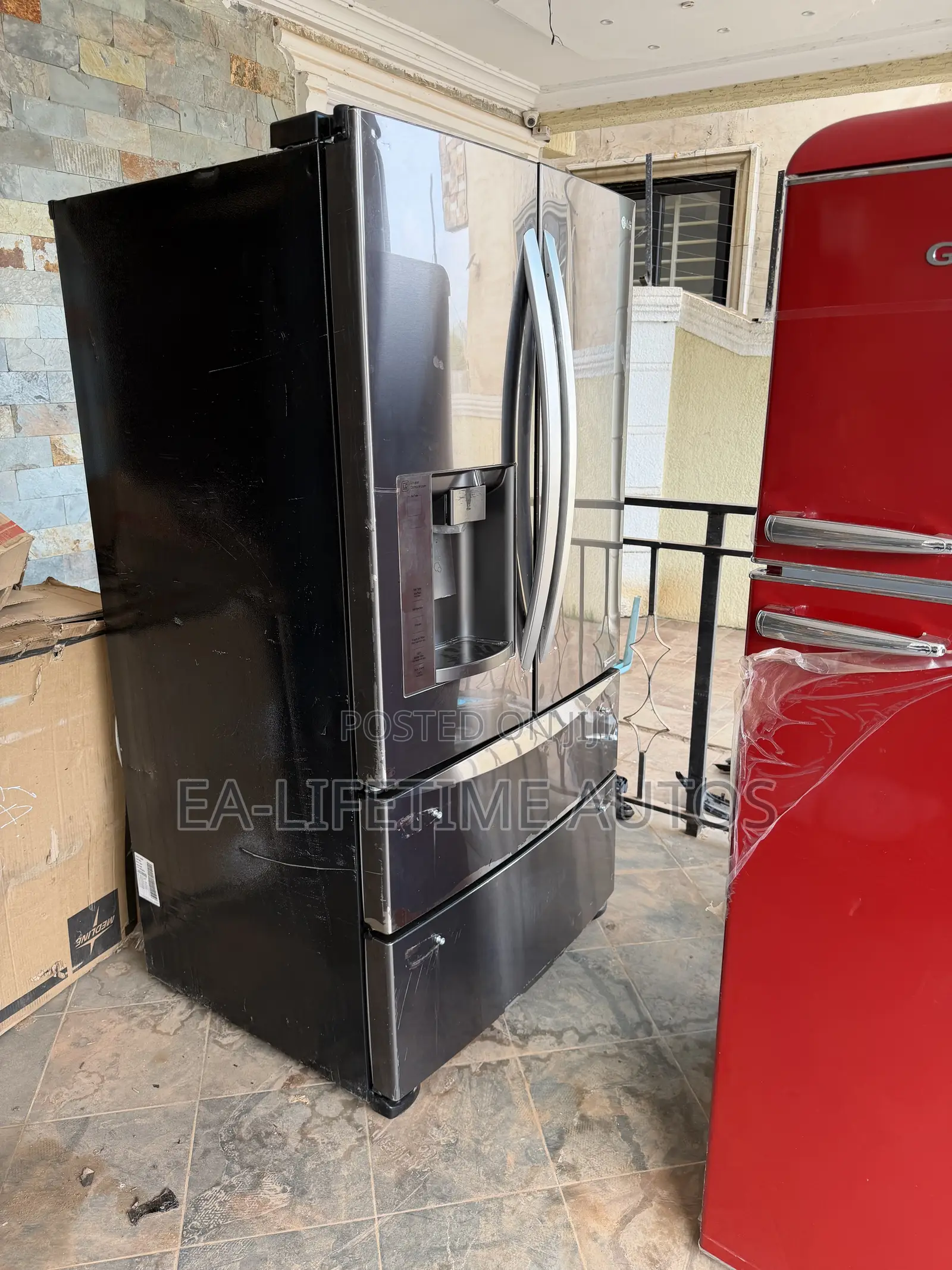 Lg - 4 Door French Door Refrigerator ( Used )