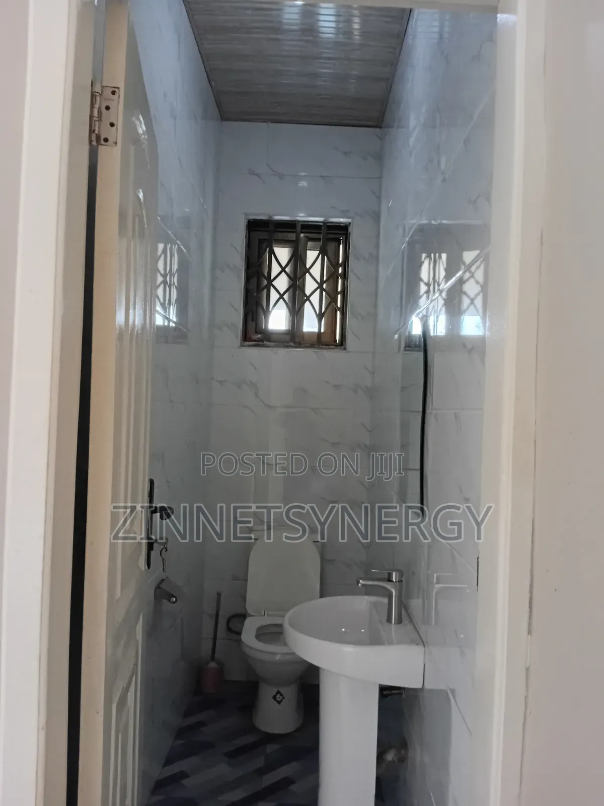 4bdrm House in Community 25 for rent