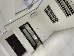 4bdrm House in Sokoban Ahodwo Near, Kumasi Metropolitan for sale