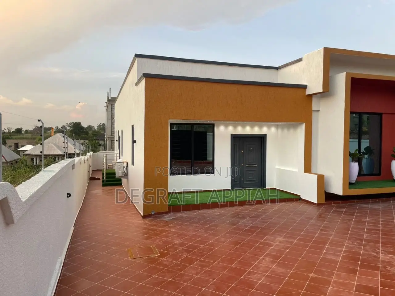 4bdrm House in Sokoban Ahodwo Near, Kumasi Metropolitan for sale