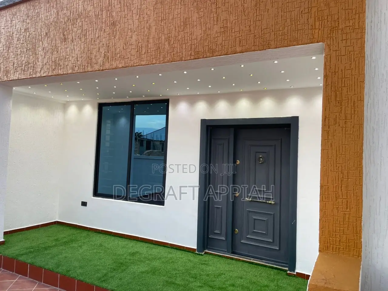 4bdrm House in Sokoban Ahodwo Near, Kumasi Metropolitan for sale