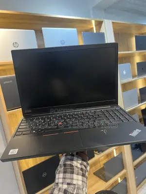 Laptop Lenovo ThinkPad E15 8GB Intel Core i3 SSD 256GB