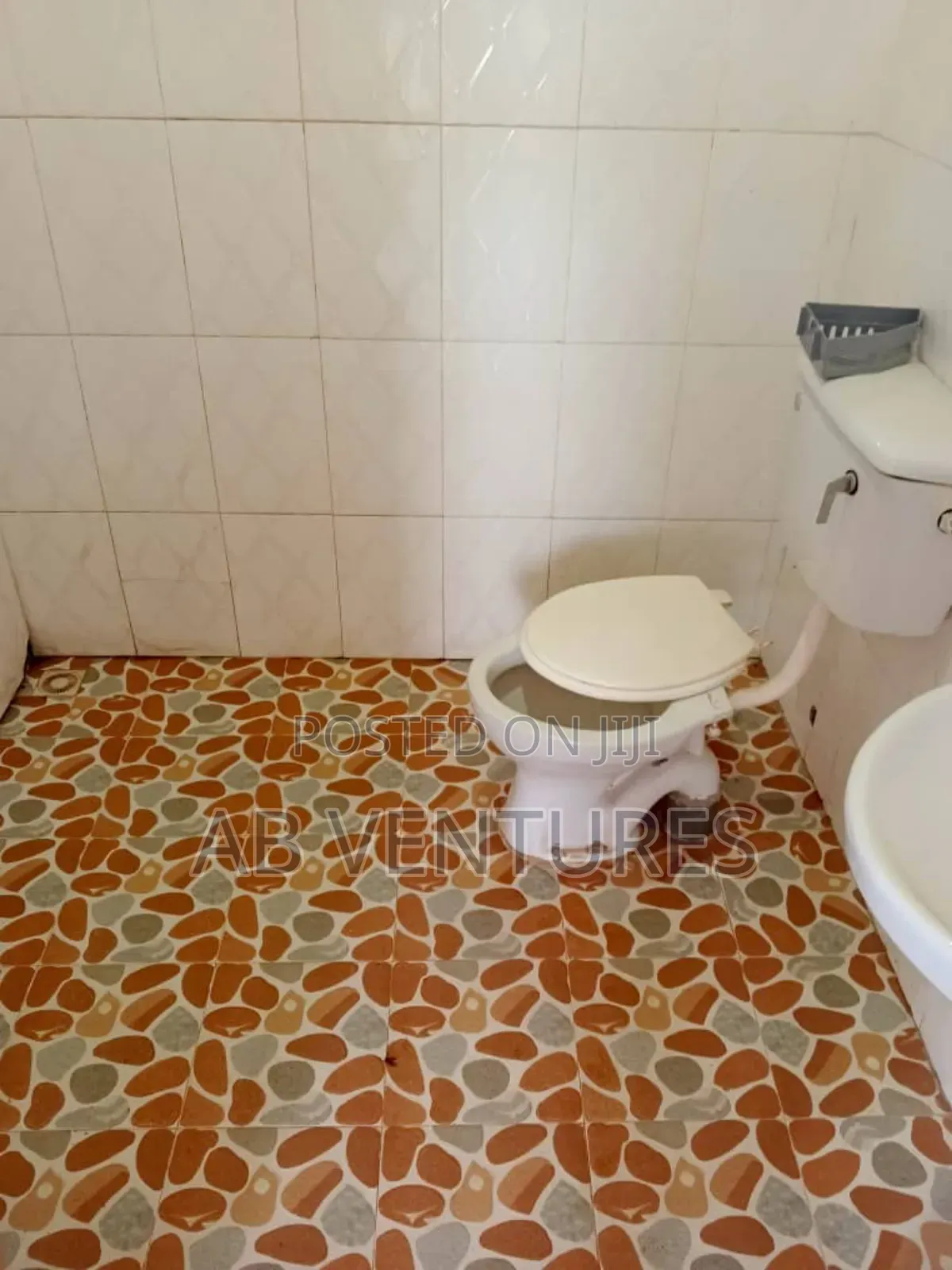 Furnished 1bdrm House in Oyibi for rent