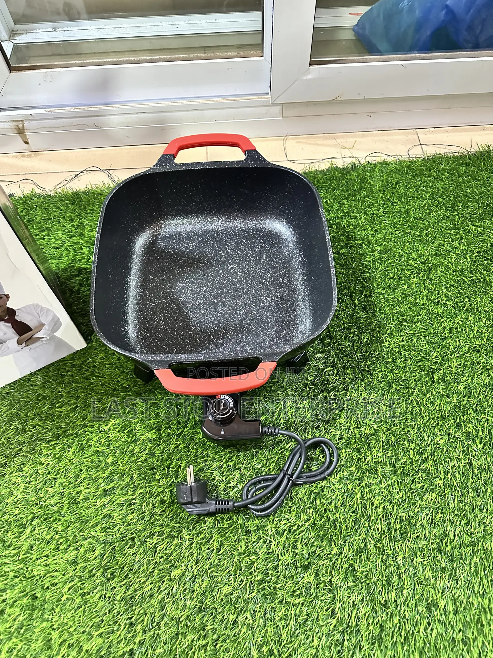 Quality 8 Litres Cooking Pot