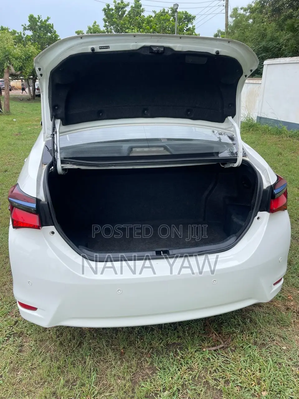 Toyota Corolla 2020 White