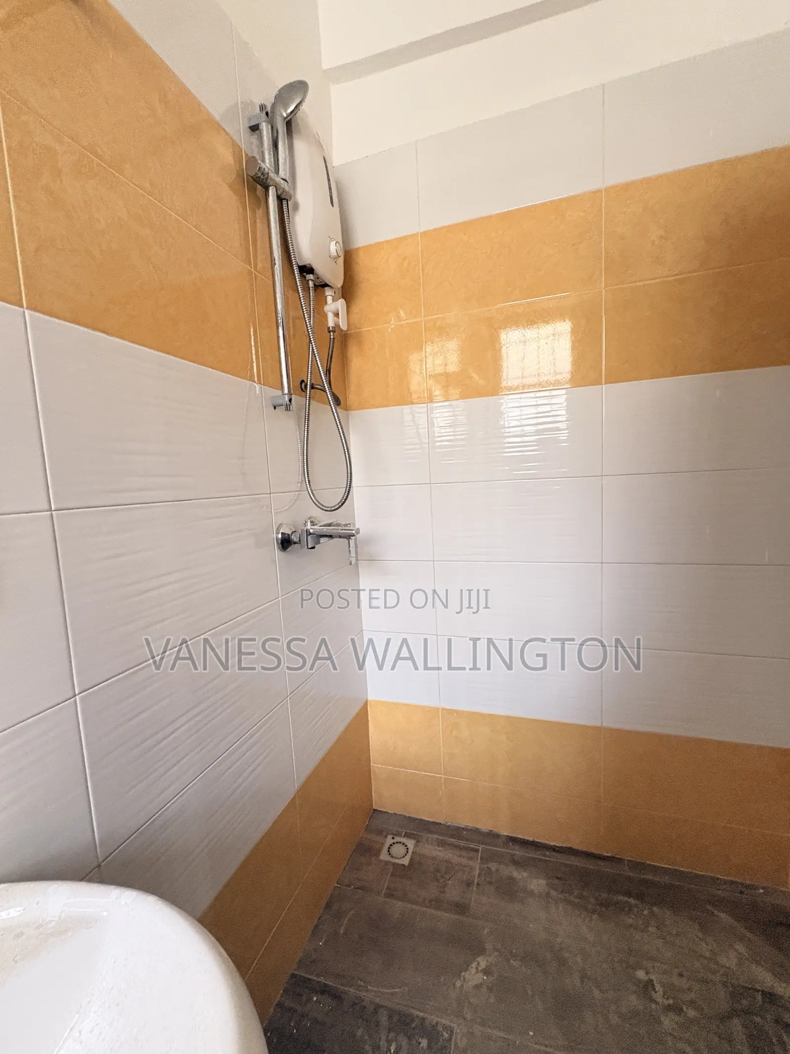 2bdrm Apartment in Ashalley Botwe for rent