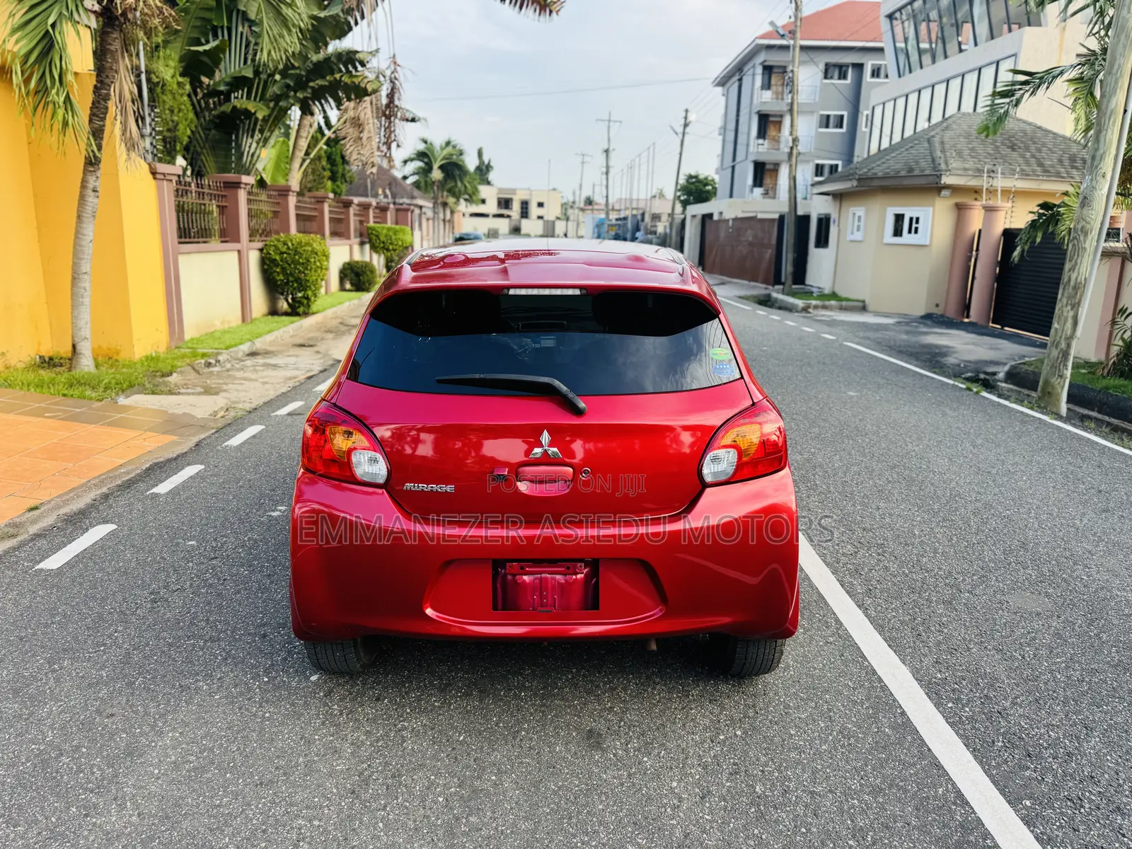 Toyota Vitz 1.3 AWD 5dr 2013 Red