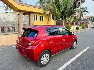 Toyota Vitz 1.3 AWD 5dr 2013 Red
