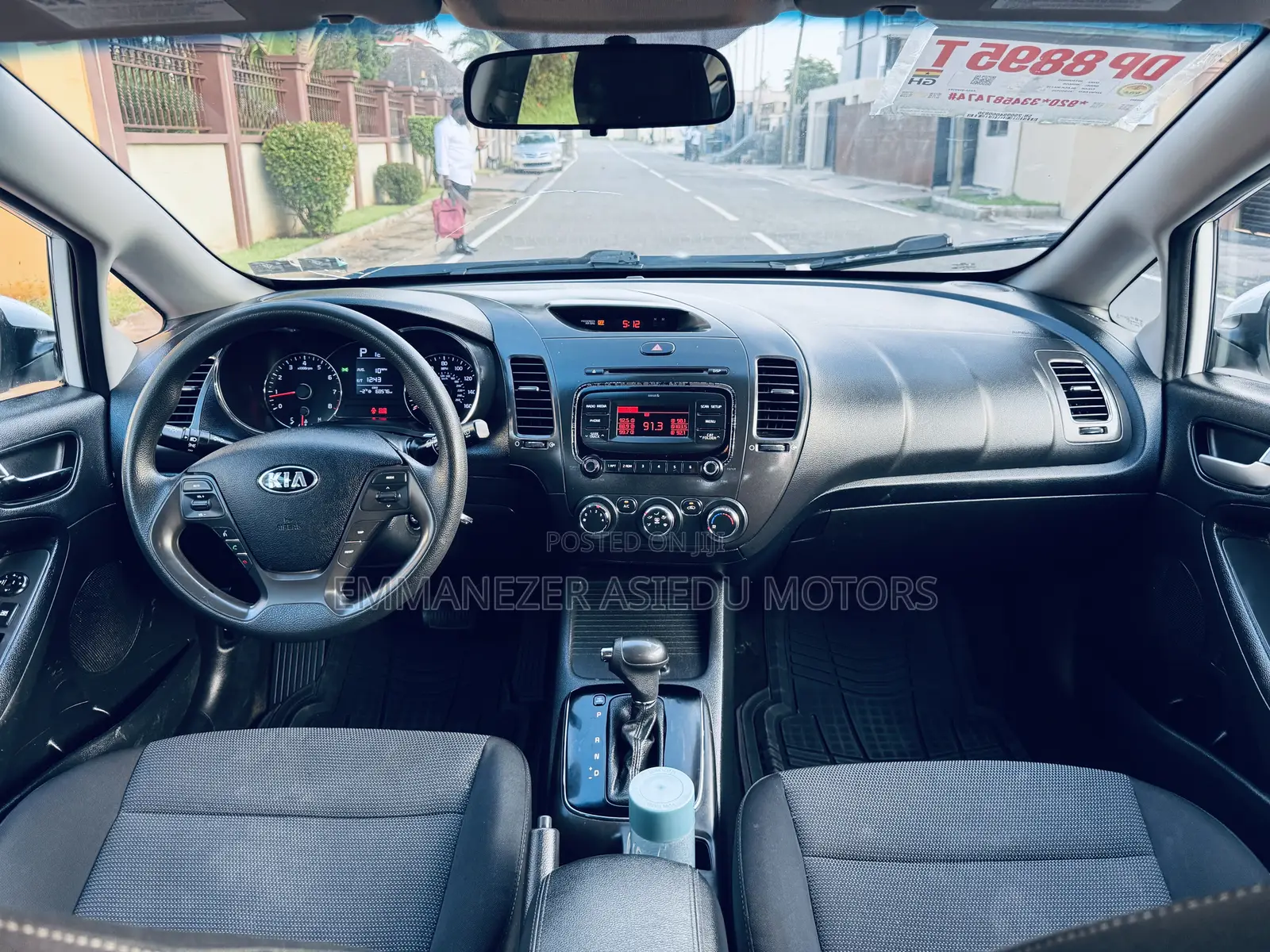 Kia Forte EX Hatchback 2017 White